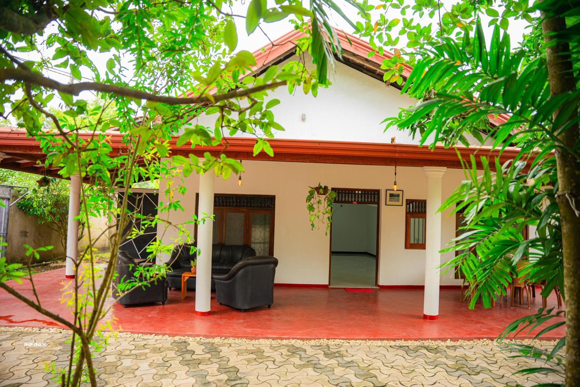 Hanguk Villa Mirissa Extérieur photo